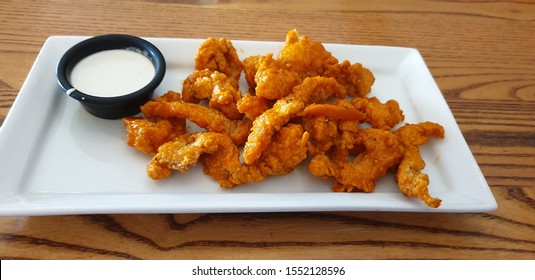 Buffalo Chicken Strips With Yogurt Sauce