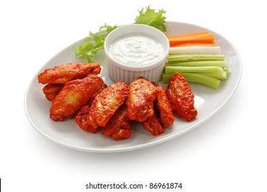 Buffalo Chicken Wings With Blue Cheese Dip