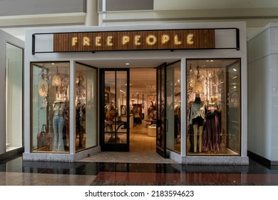 Buffalo, New York, USA - July 23, 2022: A Free People Store At A Shopping Mall. Free People Is An American Bohemian Apparel And Lifestyle Retail Company.