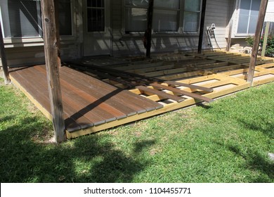 Building A Backyard Deck With Composite Deck Boards