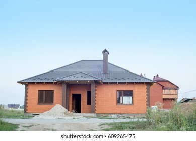 building house in fields