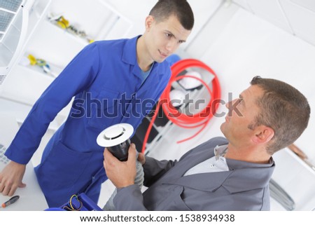 a building shaft installer apprentice