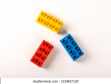  Building Toy Blocks Isolated On White Background.top View
