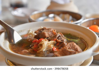 buk kut tae, chinese herbal soup (focus pork)