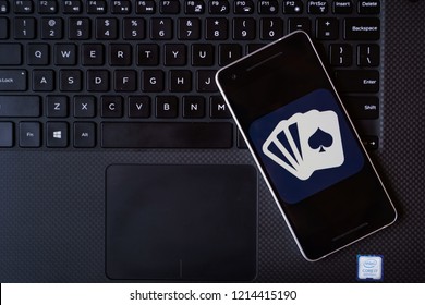 Apple Store Play Images Stock Photos Vectors Shutterstock - how to play roblox in uae on ipad