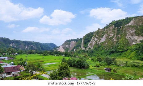 Ngarai Sianok Images Stock Photos Vectors Shutterstock