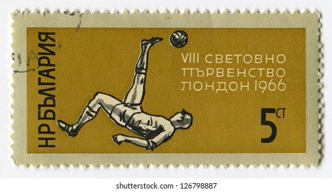 BULGARIA - CIRCA 1966: Postage Stamps Printed In Bulgaria Dedicated To FIFA World Cup (1966), Circa 1966.