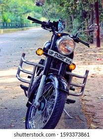 Bullet Bike In Black Colour In Indrapuram