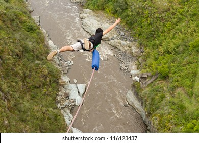 Bungee Jump Sequence In Banos De Agua Santa Ecuador San Francisco Bridge