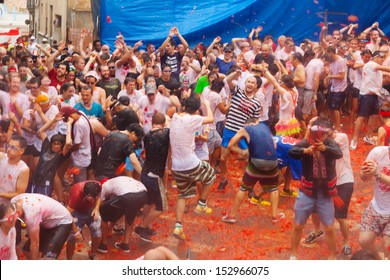 トマト祭り の画像 写真素材 ベクター画像 Shutterstock