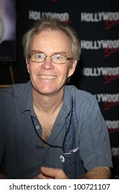 BURBANK, CA - APR 22: Mike Lookinland At The Hollywood Show Held At Burbank Airport Marriott On April 22, 2012 In Burbank, California