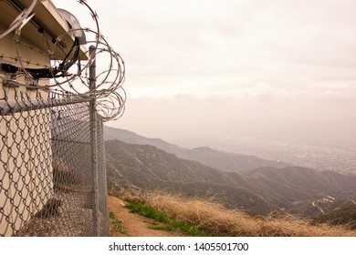 BURBANK, CALIFORNIA / USA - FEBRUARY 25 2004: Views From The Top Of Wildwood Canyon Park In The Verdugo Mountains Overlooking Burbank, Glendale And Downtown Los Angeles Skyline.