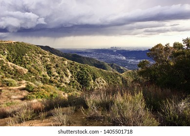 BURBANK, CALIFORNIA / USA - FEBRUARY 25 2004: Views From The Top Of Wildwood Canyon Park In The Verdugo Mountains Overlooking Burbank, Glendale And Downtown Los Angeles Skyline.