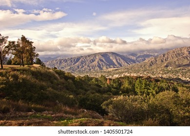 BURBANK, CALIFORNIA / USA - FEBRUARY 25 2004: Views From The Top Of Wildwood Canyon Park In The Verdugo Mountains Overlooking Burbank, Glendale And Downtown Los Angeles Skyline.