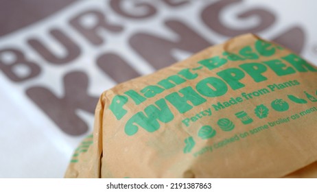 Burger King Plant Based Whopper Burger. Jakarta, 18 August 2022.