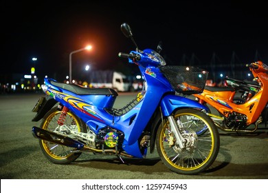 285 Honda Sonic Images, Stock Photos & Vectors | Shutterstock