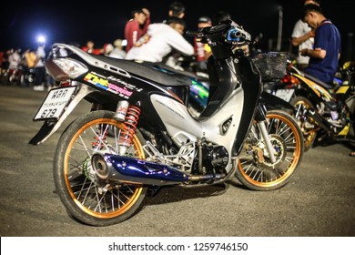 285 Honda Sonic Images, Stock Photos & Vectors | Shutterstock