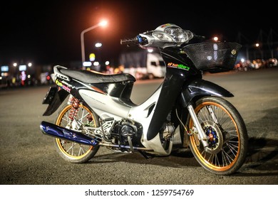 285 Honda Sonic Images, Stock Photos & Vectors | Shutterstock