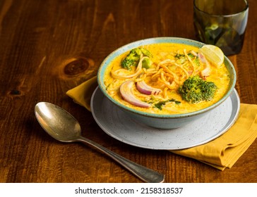 Burmese Curry With Noodles And Vegetables