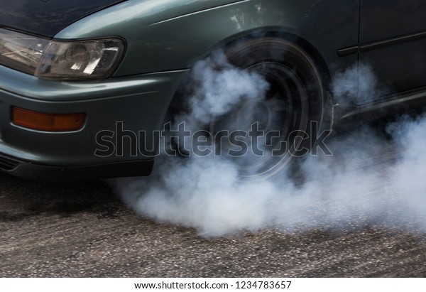  Burn tire and\
smoke
