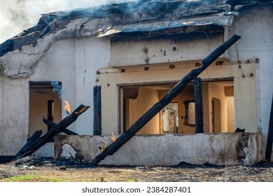 burned down house, destruction, flames and smoke, no insurance