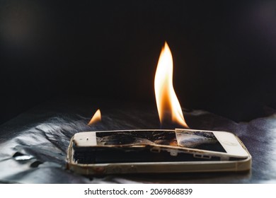 7,840 Burn phone Images, Stock Photos & Vectors | Shutterstock