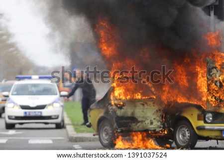 Burning car Fire suddenly started engulfing all the car