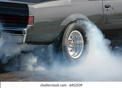 5,493 Cars burning rubber Images, Stock Photos & Vectors | Shutterstock