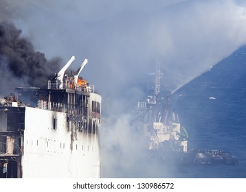 1,809 Harbor Fire Vessel Images, Stock Photos & Vectors | Shutterstock