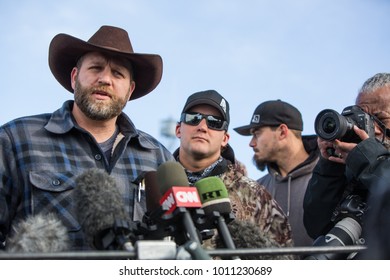 Burns, Oregon / USA - 01-06-2016: Ammon Bundy Talks To Media During The Malheur Wildlife Refuge Occupation.  Bundy Was Protesting BLM Rules For Animal Grazing.