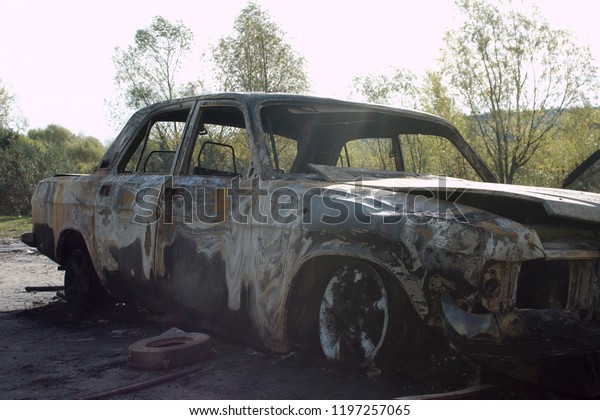 burnt broken car accident\
fire