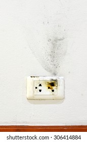 Burnt Electric Socket Due To Poor Standard Material.
