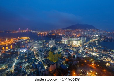 Célébrités nues in Busan
