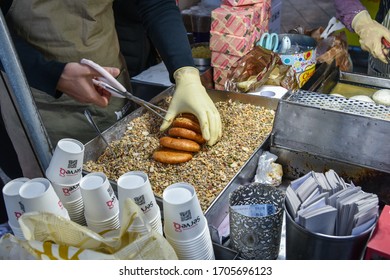 Busan City, South Korea - OCT 31, 2019: Korean Street Food, Seeds Hotteok At BIFF Square In Busan.