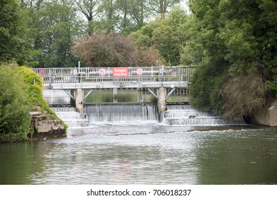 Buscot Weir On The River Thames In Oxfordshire England.
