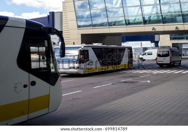 Buses carrying\
passengers at Vnukovo\
Airport