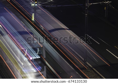 buses and trams in princess street edinburgh