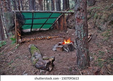 Imagenes Fotos De Stock Y Vectores Sobre Outdoor Firepit