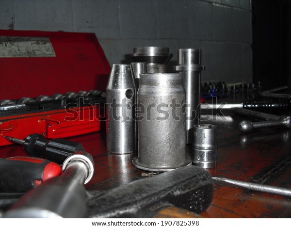 Bushings and fingers\
for special equipment