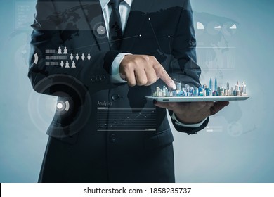 Business Concept,  Global Strategy Virtual Icon.Innovation Graphs Interface. Worldwide Connection Technology Interface.