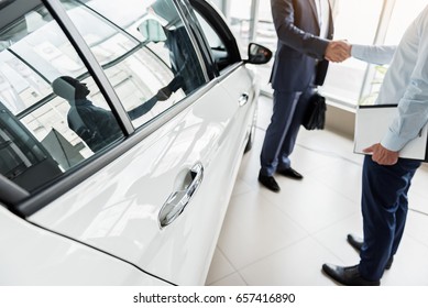 Business deal concerning purchase of new car