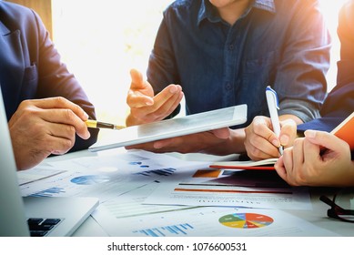 Business Finance, Accounting, Contract, Advisor Investment Consulting Marketing Plan For The Company With Using Tablet And Computer Technology In Analysis.