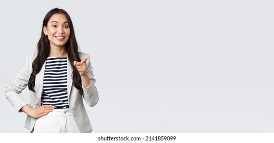 588 Casual Person Giving Speech Images, Stock Photos & Vectors 