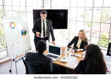 会議室 の画像 写真素材 ベクター画像 Shutterstock