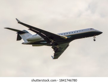 BUSINESS JET. Jet Story Airlines Bombardier Global Express BD700 SP-WOI (June 2017, Warsaw/Poland)