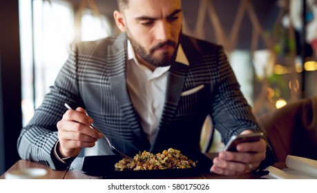 Almorzar Hd Stock Images Shutterstock