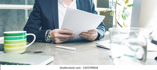 Laptop Travel Desk Images Stock Photos Vectors Shutterstock