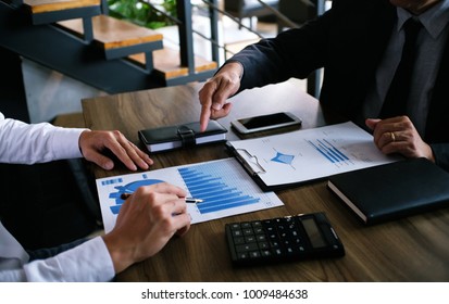 Business People Meeting Design Ideas professional investor working new start up project. Concept. business planning in office.