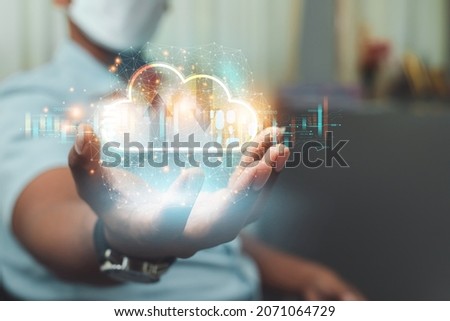 business people show cloud computing business storage system Business network via wireless Internet. CloudTechnology concept.
