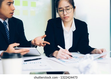 Business Teamwork Blaming Partner And Serious Discussion. Colleagues Argue About Investment Document  Disagree Having Conflict At Work. Bussiness People Are Serious Meeting. 